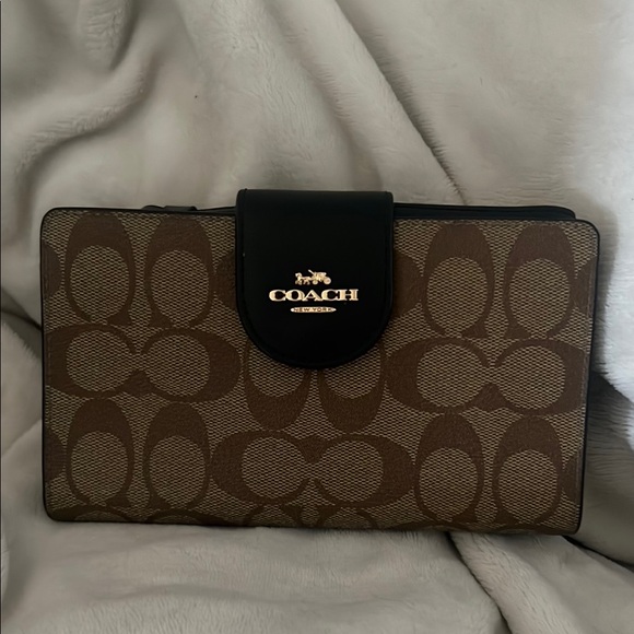 Coach Signature Brown Wallet - Picture 1 of 5